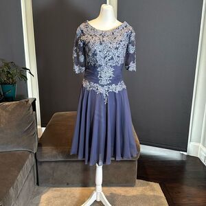 Women’s Short Blue Chiffon Prom Party Dress with Floral Detail Zip Back Size S
